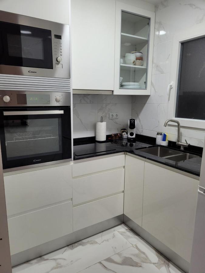 Apartamento Bajo Con Terraza Y Piscina Torrevieja Kültér fotó
