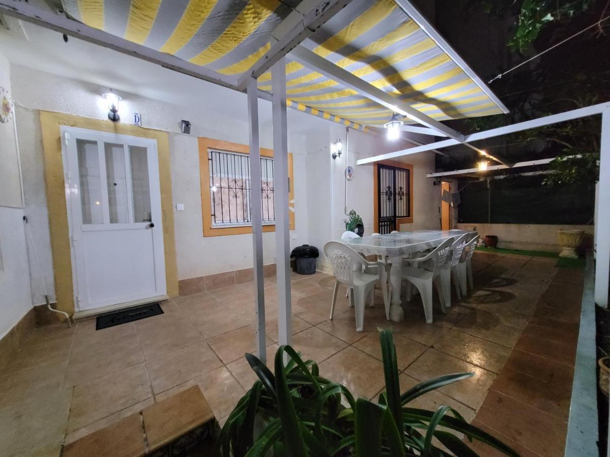 Apartamento Bajo Con Terraza Y Piscina Torrevieja Kültér fotó