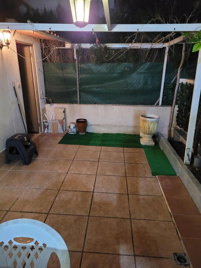 Apartamento Bajo Con Terraza Y Piscina Torrevieja Kültér fotó